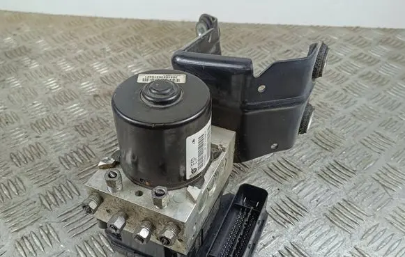 Ram 1500 ABS Pump 25021222894 P68376943AA
