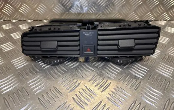Volkswagen Golf VII Dash center air vent grill 5G2815736D