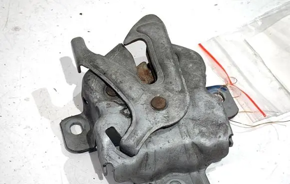 Fiat Sedici Engine bonnet/hood lock/catch