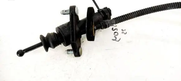 Opel Meriva A Clutch master cylinder 