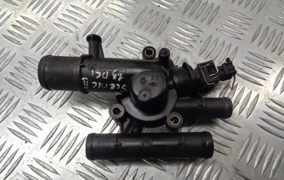 Thermostat/thermostat housing