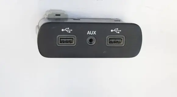 Dodge Charger USB socket connector 68294075AA P68294075AA