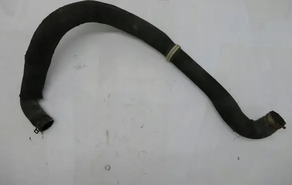 Jeep Cherokee Engine coolant pipe/hose
