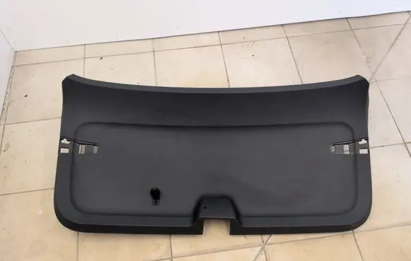 Skoda Octavia Mk4 Tailgate/boot cover trim set 5E7867975A 5E7867975