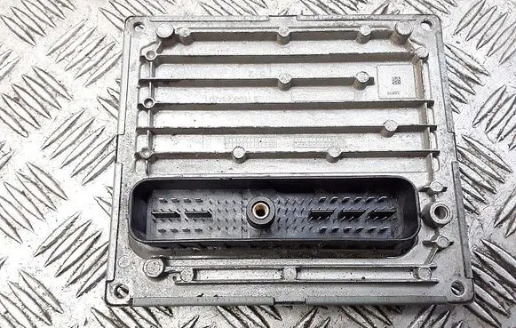 Ford Focus Engine control unit/module 7m5112a650bbb
