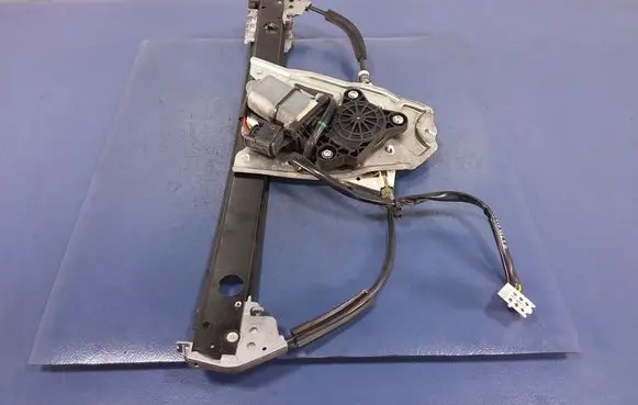 Mercedes-Benz S W220 Rear door window regulator with motor A2207300446