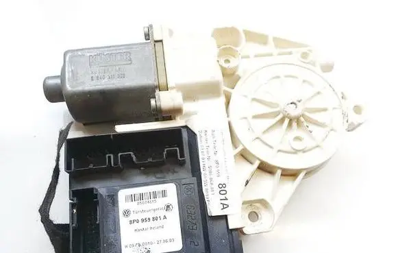 Audi A3 S3 8P Front door window regulator motor 8P0959801A