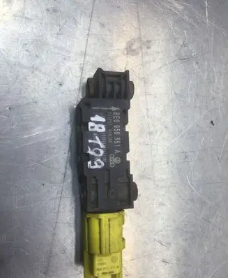 Audi A4 S4 B7 8E 8H Airbag deployment crash/impact sensor 8E0959651