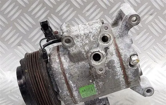 Mazda CX-5 Air conditioning (A/C) compressor (pump) F500JUBBA14
