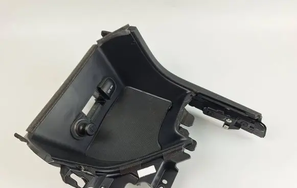 KIA Sportage Other center console (tunnel) element 84681F1500 84680F1580WK