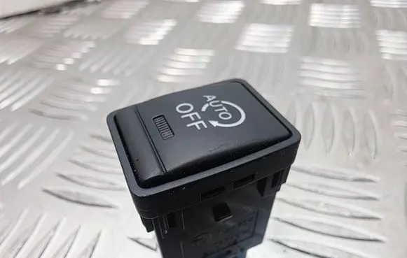 Other switches/knobs/shifts
