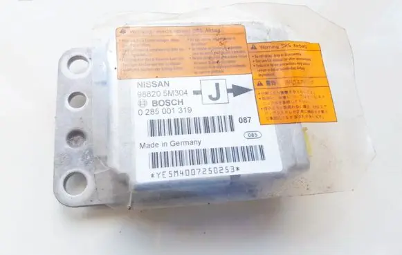 Nissan Almera N16 Airbag control unit/module 988205M304 0285001319