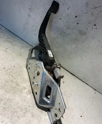 Clutch pedal