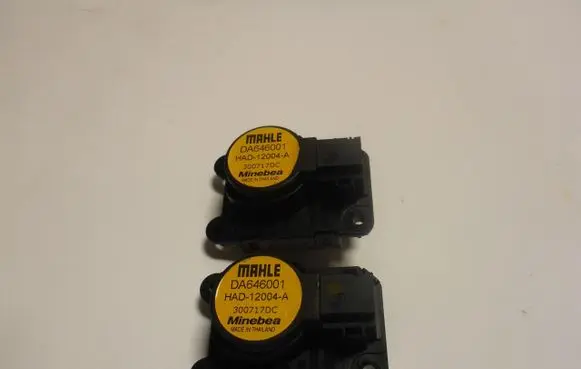 Opel Insignia B A/C air flow flap actuator/motor DA646001