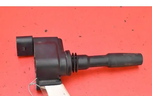Skoda Octavia Mk3 (5E) High voltage ignition coil 05E905110