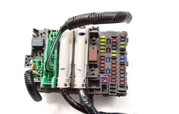Honda Civic IX Fuse module TV0E230 120426