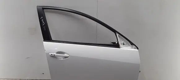 Mazda 3 II Front door