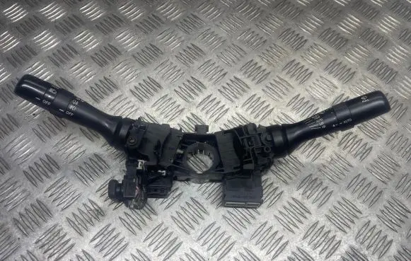 Lexus IS 220D-250-350 Wiper turn signal indicator stalk/switch 30310 17F111