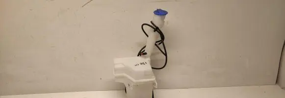 Hyundai i20 (BC3 BI3) Windshield washer fluid reservoir/tank 98610Q0000