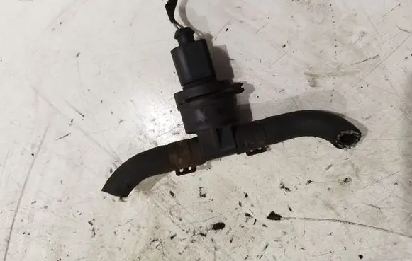 Volkswagen PASSAT B6 Engine coolant pipe/hose 038906081B 1J0973702