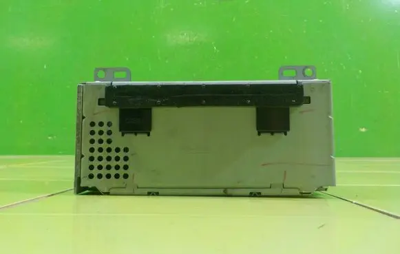 Ford Focus Radio/CD/DVD/GPS head unit A12919823