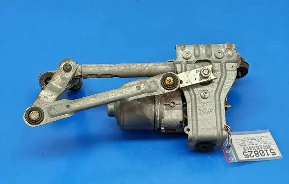 Seat Leon (1P) Front wiper linkage and motor 1P0955120