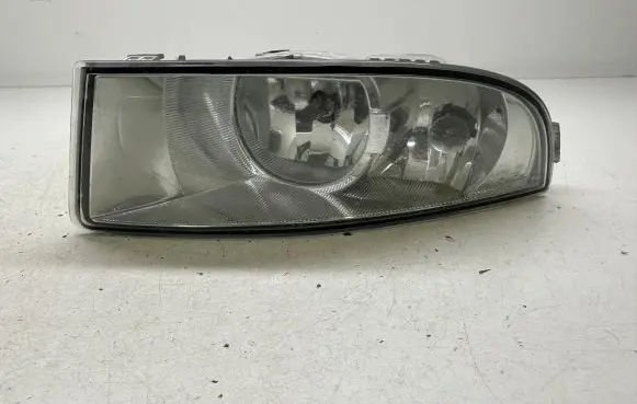 Skoda Octavia Mk2 (1Z) Front fog light 1Z0941699C 1Z0941701C