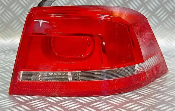 Volkswagen PASSAT B7 Other control units/modules 3AE945096B 90004826