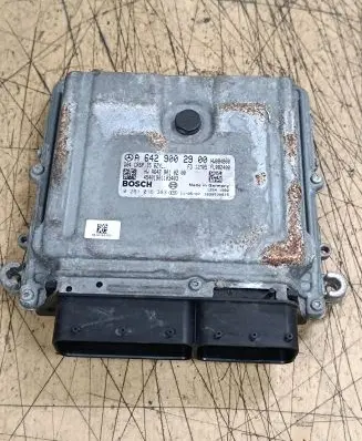Mercedes-Benz ML W164 Engine control unit/module A6429002900 A6429010200