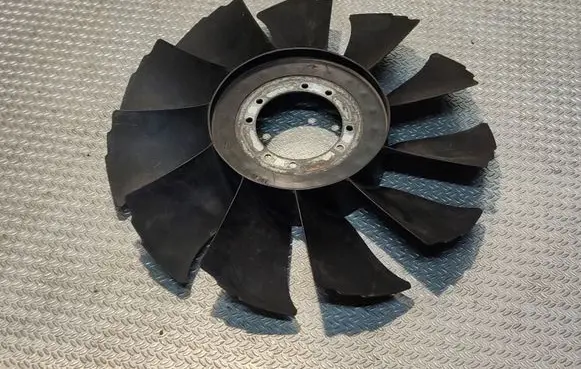 Iveco Daily 30.8 - 9 Fan impeller 504024647EA50