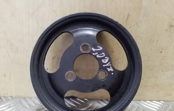 Opel Vectra B Water pump pulley 90502887