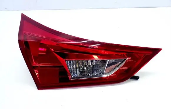 Toyota Auris E180 Tailgate rear/tail lights 