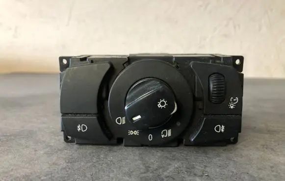 BMW 5 E60 E61 Light switch 6925287