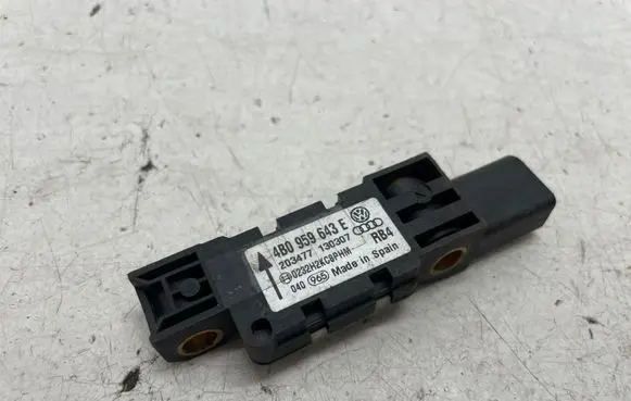 Audi A6 S6 C6 4F Airbag deployment crash/impact sensor 4B0959643E