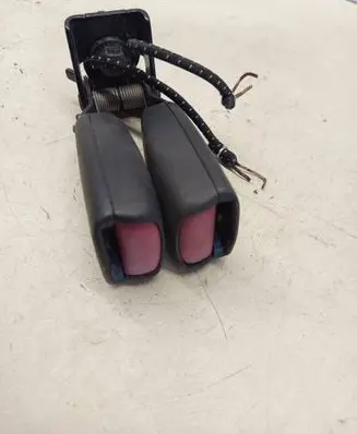 Volvo V70 Rear seatbelt buckle 675038
