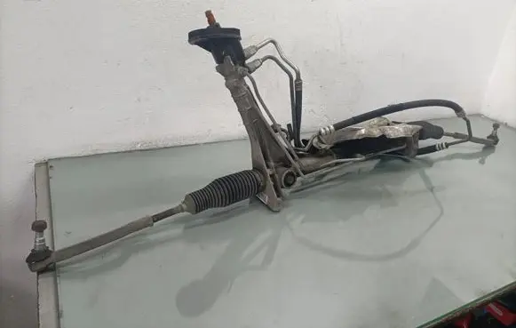 Peugeot 208 Steering rack 01385338080