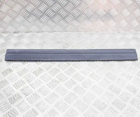 Mercedes-Benz CLS C218 X218 (A) pillar trim A2126860136