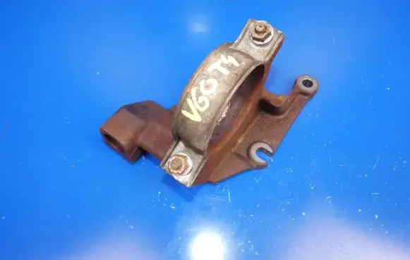 Volvo V60 Driveshaft support bearing bracket 31259642 R83JA