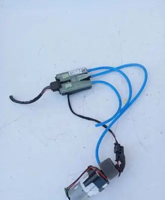 Mercedes-Benz C W205 Seat adjustment motor A0009107708 00002972 23300