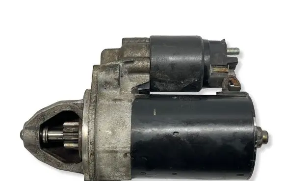 Mercedes-Benz SLK R170 Starter motor 0001107072 0051510601
