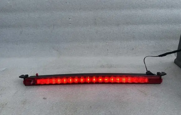 Porsche Cayenne (9PA) Third/center stoplight 7L5945097
