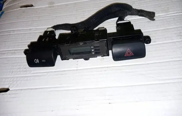 KIA Sportage Hazard light switch 945101F000 945101F100 937901F900