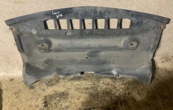 Mercedes-Benz SL R230 Engine splash shield/under tray A2305240430