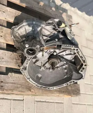 Renault Clio III Manual 6 speed gearbox TL4A002