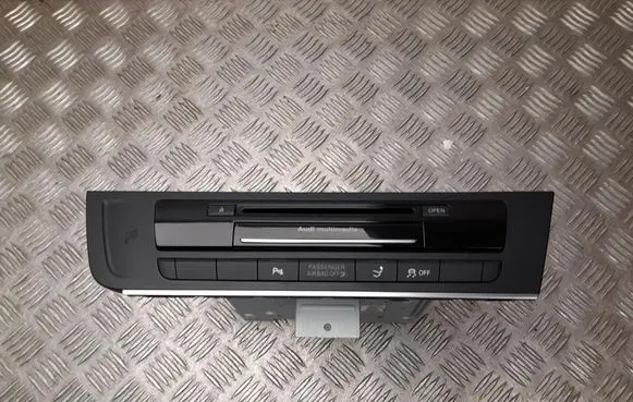 Audi A7 S7 4G Radio/CD/DVD/GPS head unit 4G0035746E