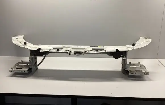 Land Rover Evoque I Top upper radiator support slam panel 