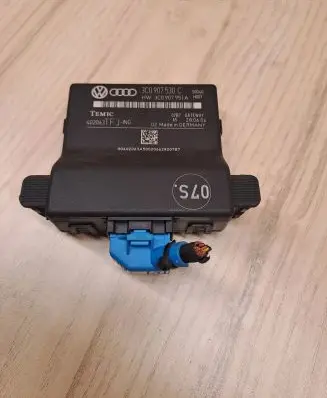 Volkswagen PASSAT B6 Gateway control module 3C0907951A 402063 3C0907530C