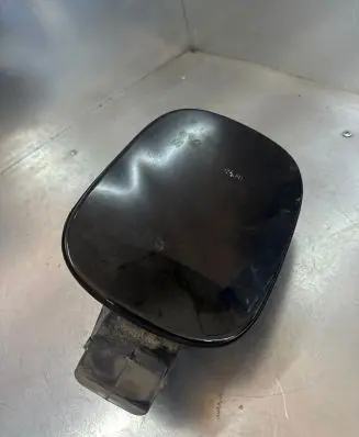 Volvo V70 Fuel tank cap 31218260 31335115