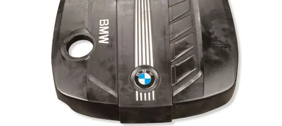 BMW 5 F10 F11 Engine cover (trim) 7802847