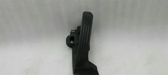 Audi A3 S3 8P Accelerator throttle pedal 1K2723503T